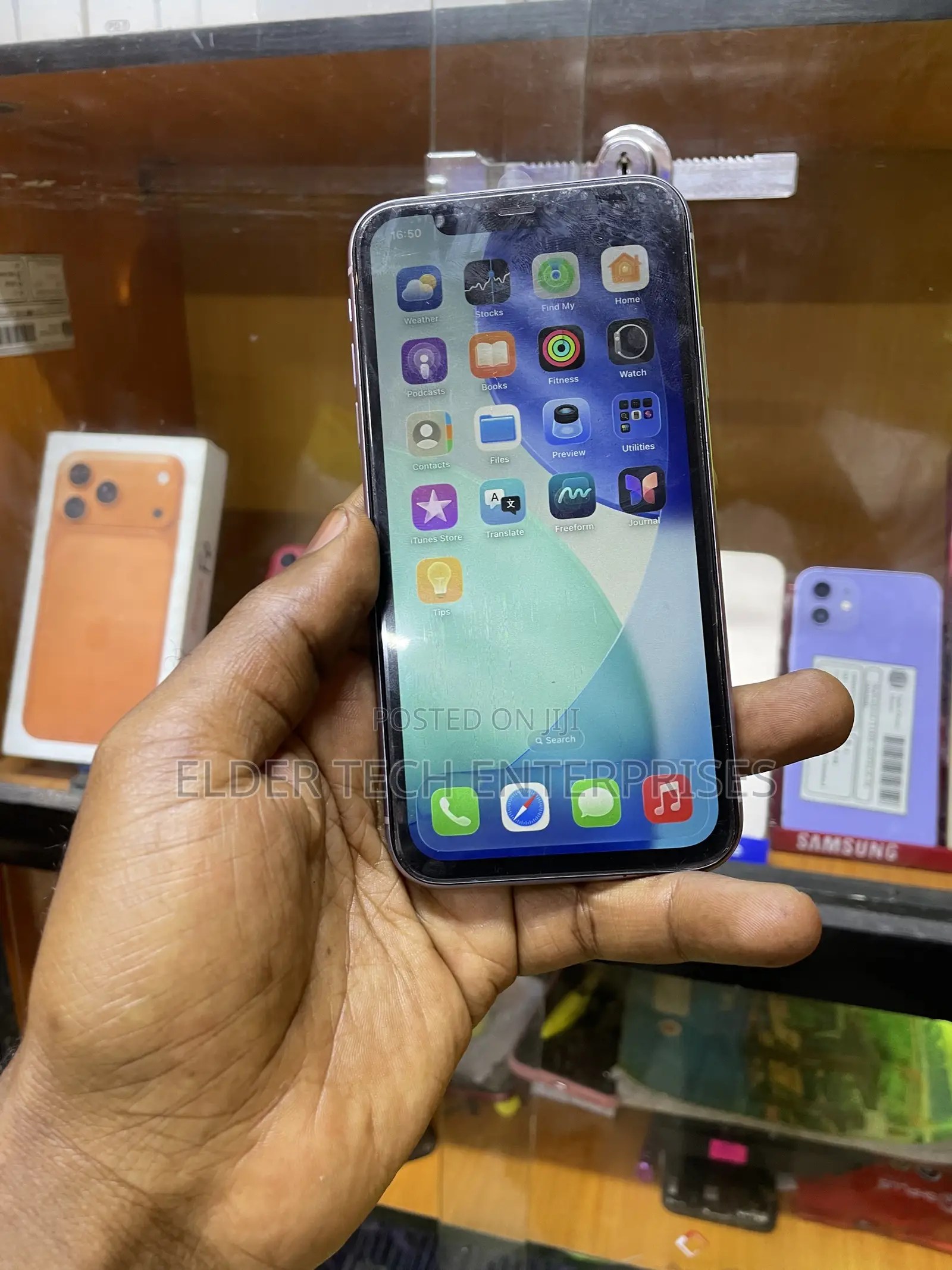 Apple iPhone 11 64 GB Gray