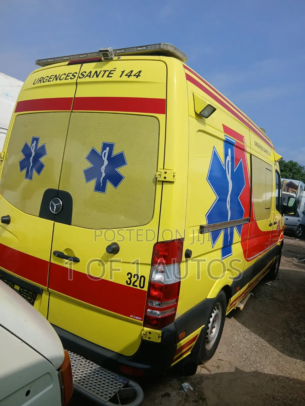 Mercedes-Benz Sprinter 2014 Yellow
