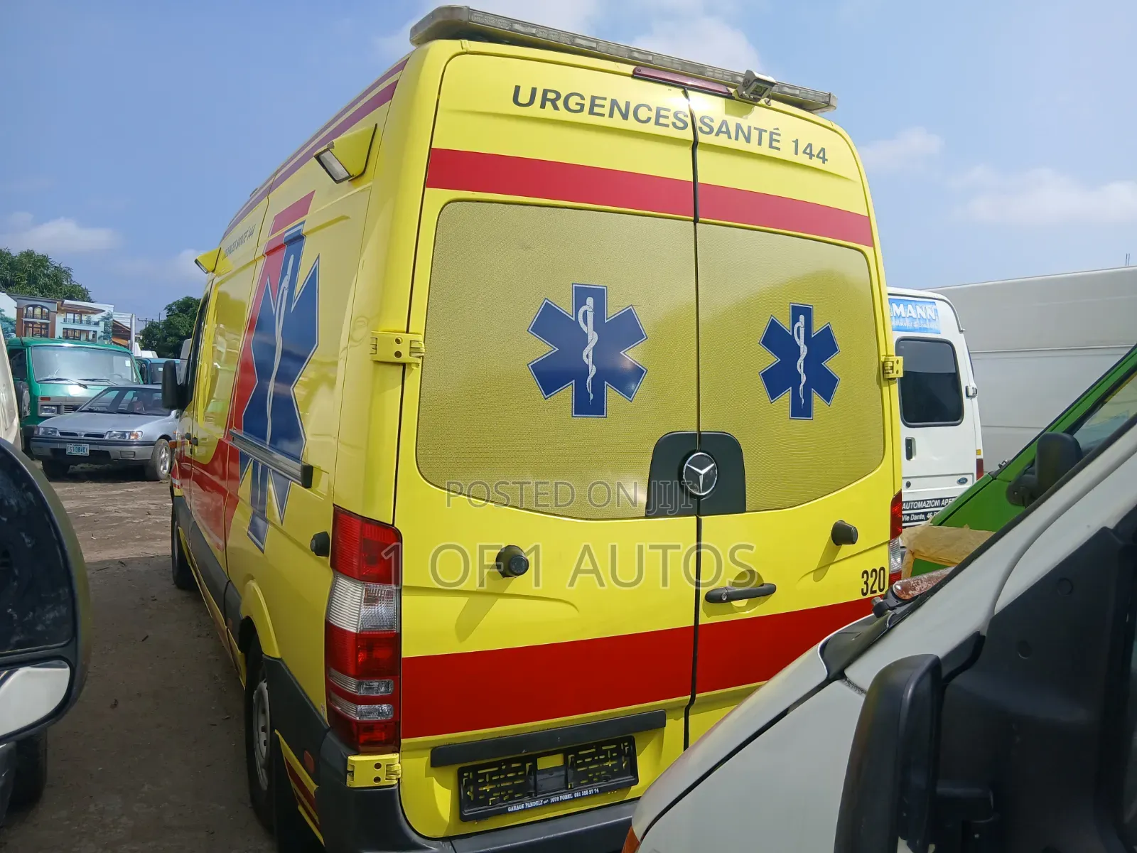 Mercedes-Benz Sprinter 2014 Yellow