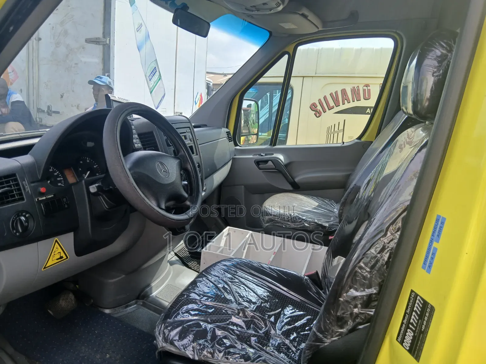 Mercedes-Benz Sprinter 2014 Yellow