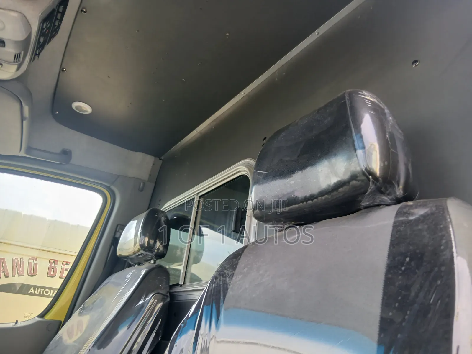 Mercedes-Benz Sprinter 2014 Yellow