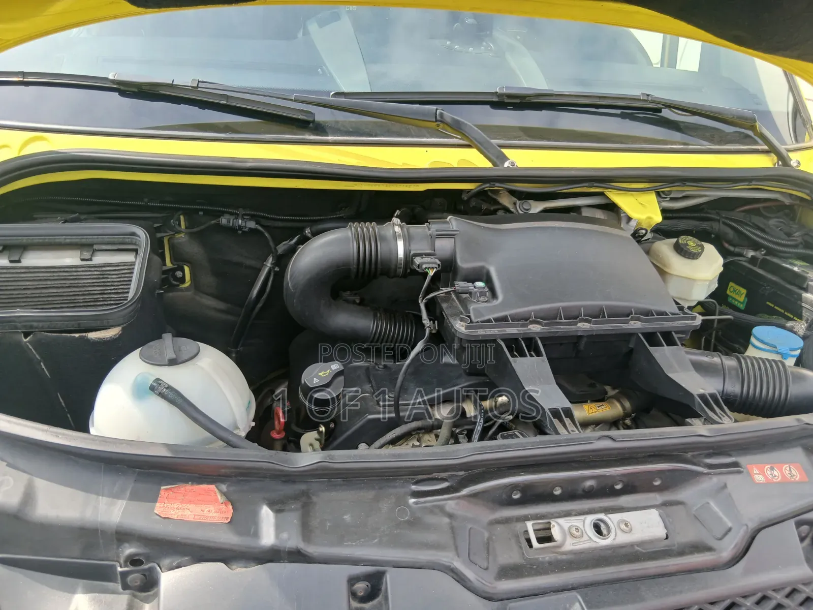 Mercedes-Benz Sprinter 2014 Yellow