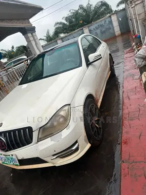 Mercedes-Benz C-Class 2008 White