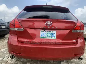 Toyota Venza XLE 2010 Red