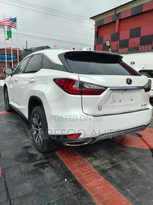Lexus RX 2021 Off white