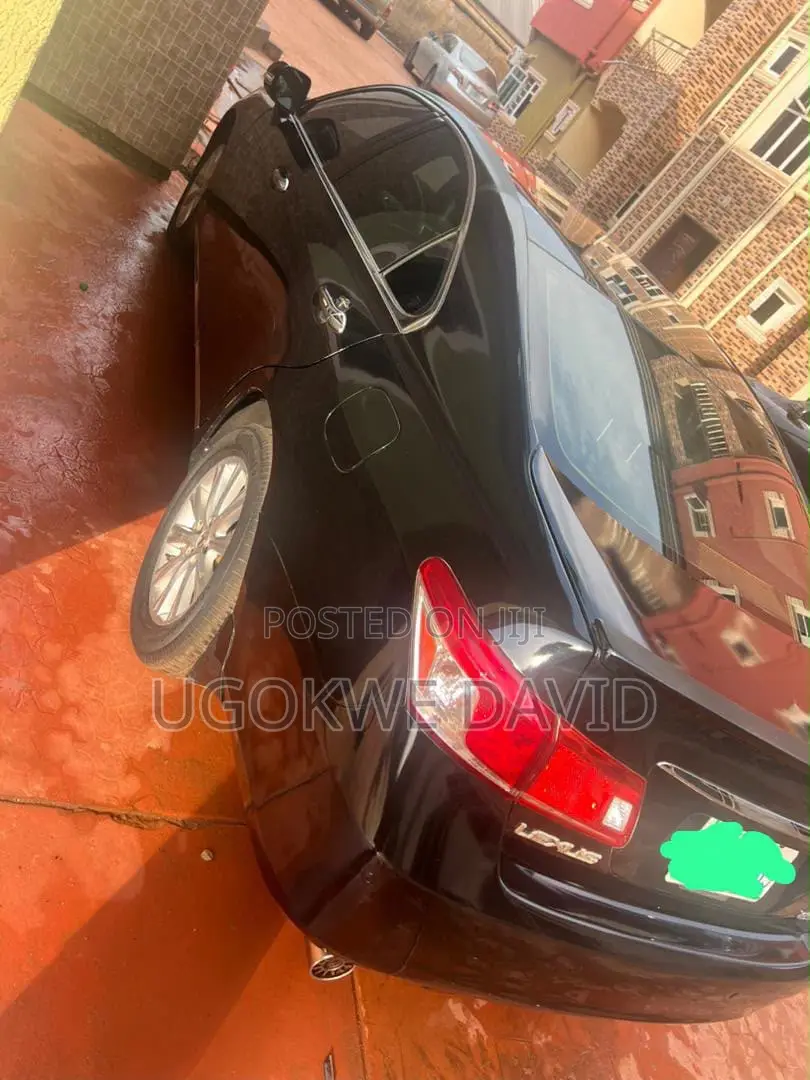 Lexus ES 2012 Black