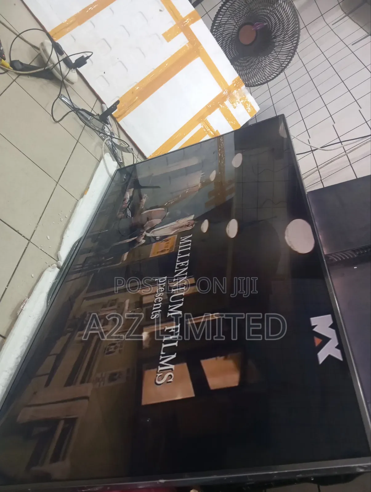 55inch Frameless Philip TV With Inbuilt Decoder