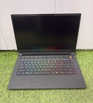 Laptop Alienware M15 R7 16GB Intel Core i7 SSD 1T