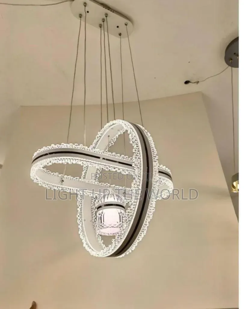 Simple Drop Lights Suspended With Numerous Ropes