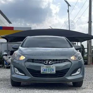 Hyundai Elantra GT 2013 Gray