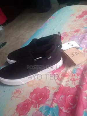 Oakley Sneaker