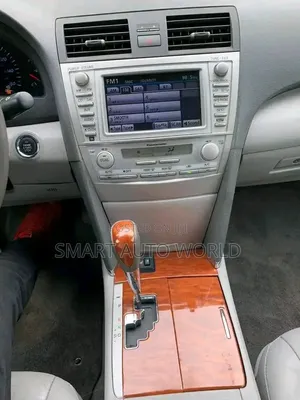 Toyota Camry 2010 Silver