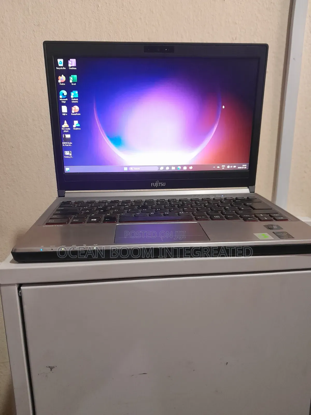 Laptop Fujitsu Lifebook E733 8GB Intel Core i5 SSD 128GB