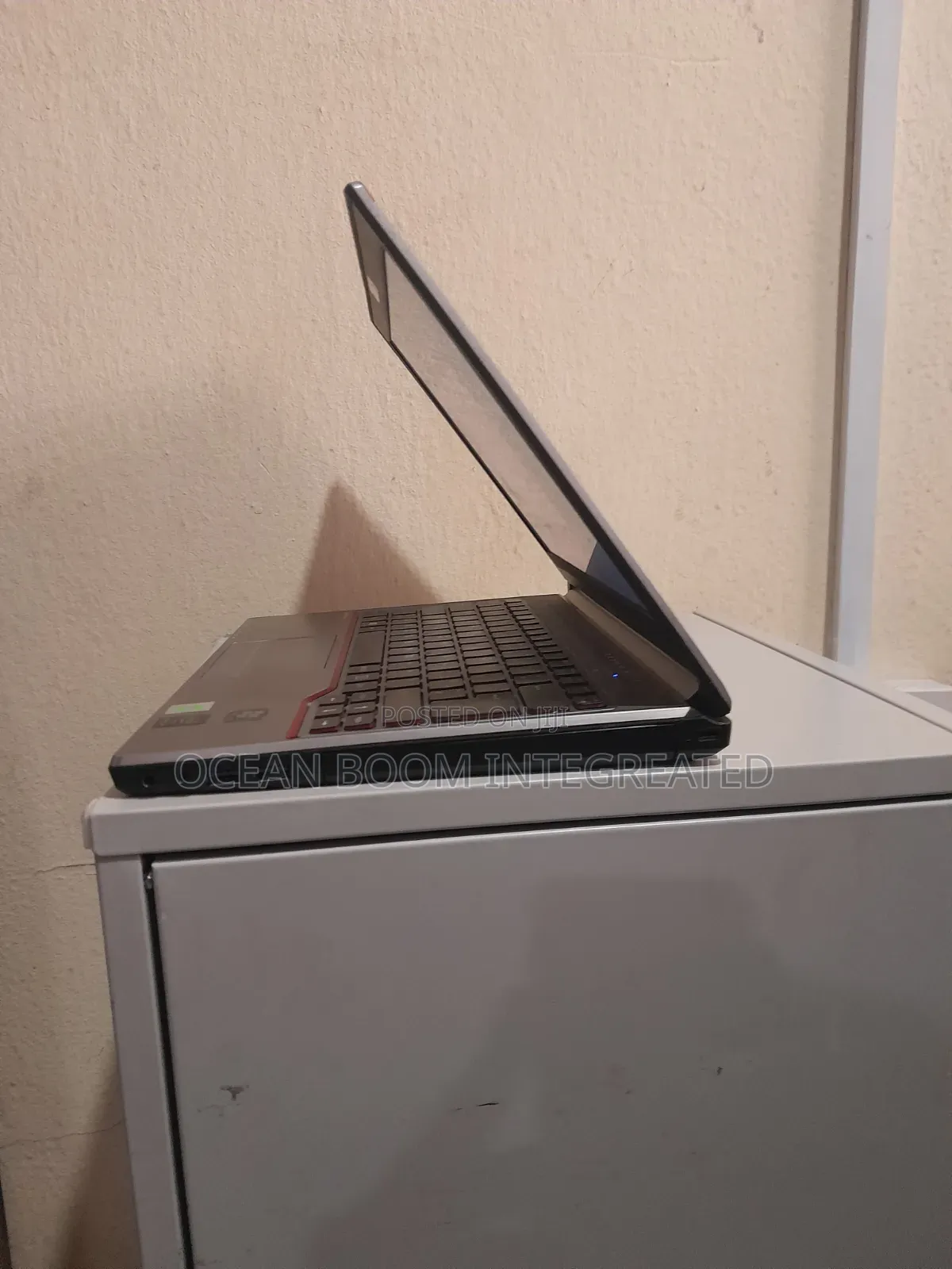 Laptop Fujitsu Lifebook E733 8GB Intel Core i5 SSD 128GB