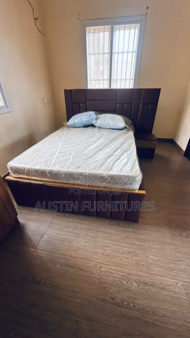 (Brown Gold) 41⁄2 by 6 Bedframe