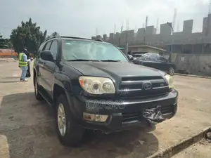 Toyota 4-Runner 2005 Black