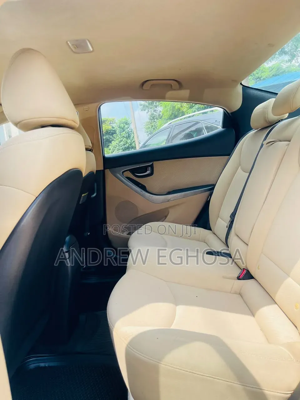 Hyundai Elantra 2015 Silver