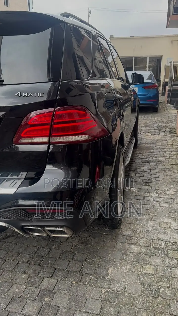 Mercedes-Benz M Class ML 350 4Matic 2012 Black