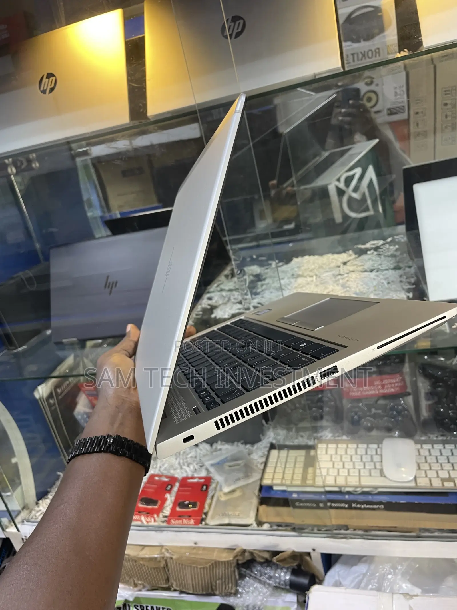 Laptop HP EliteBook 830 G6 8GB Intel Core i5 SSD 256GB