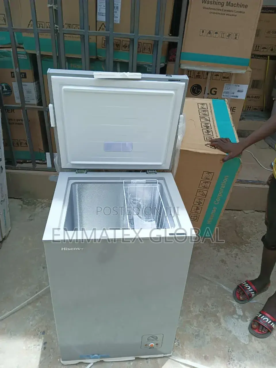 120h Hisense Chest Deep Freezer