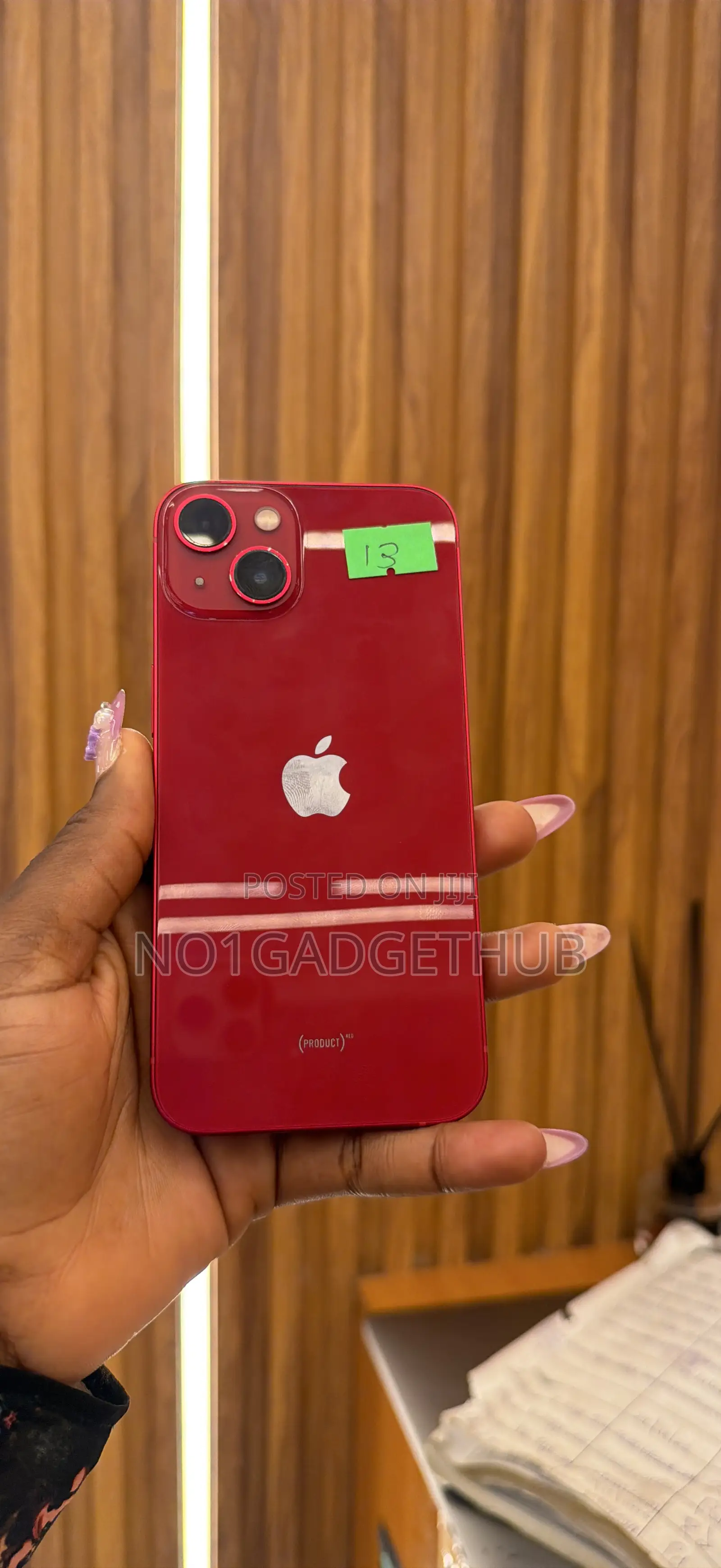 Apple iPhone 13 128 GB Red