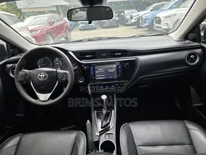 Toyota Corolla 2017 Black