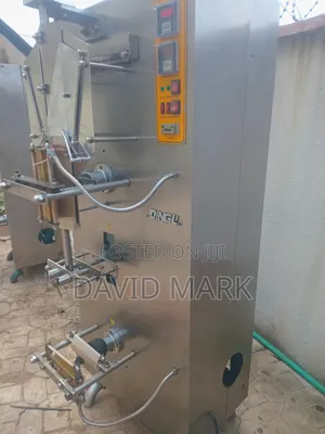 Dingli Semi Automatic Sachet Machine