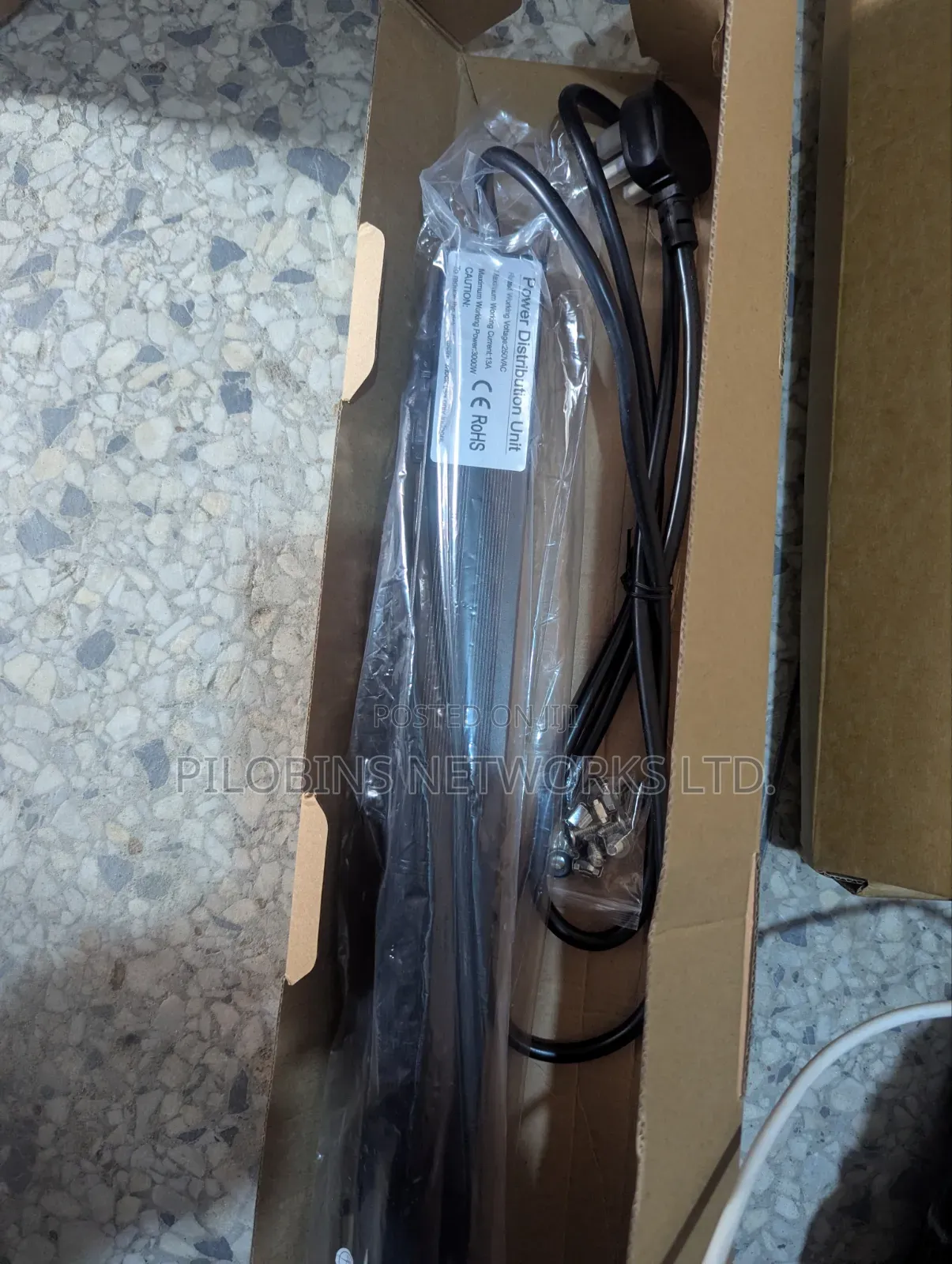 10way Metallic PDU With Surge Arrestor