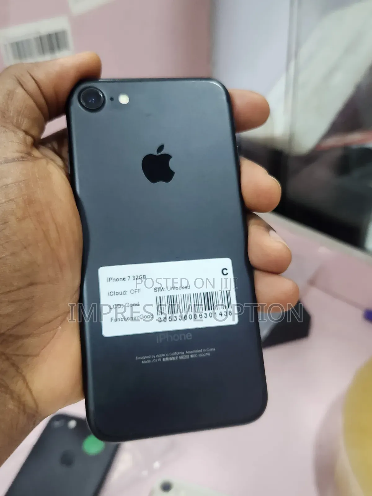 Apple iPhone 7 32 GB Black