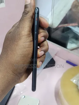 Apple iPhone 7 32 GB Black