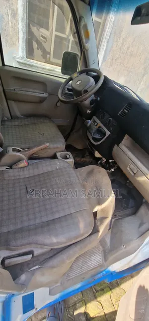 Suzuki APV Minibus 2009