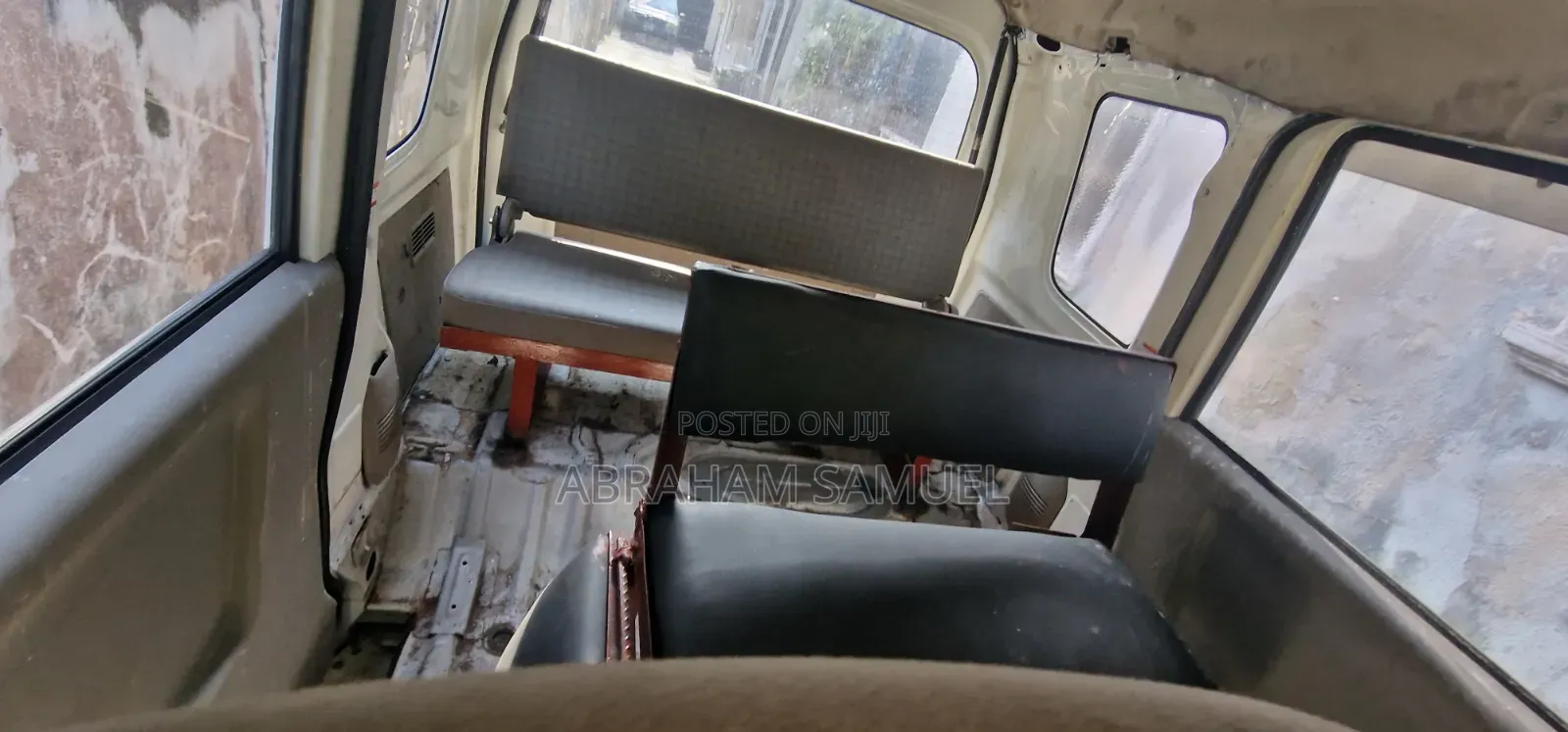 Suzuki APV Minibus 2009