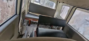 Suzuki APV Minibus 2009