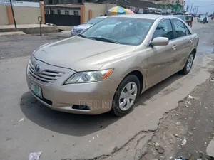 Toyota Camry 2008 Gold