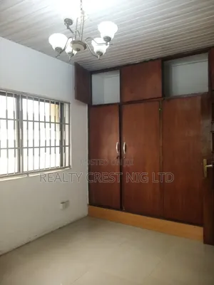3bdrm Apartment in Ikeja GRA for rent
