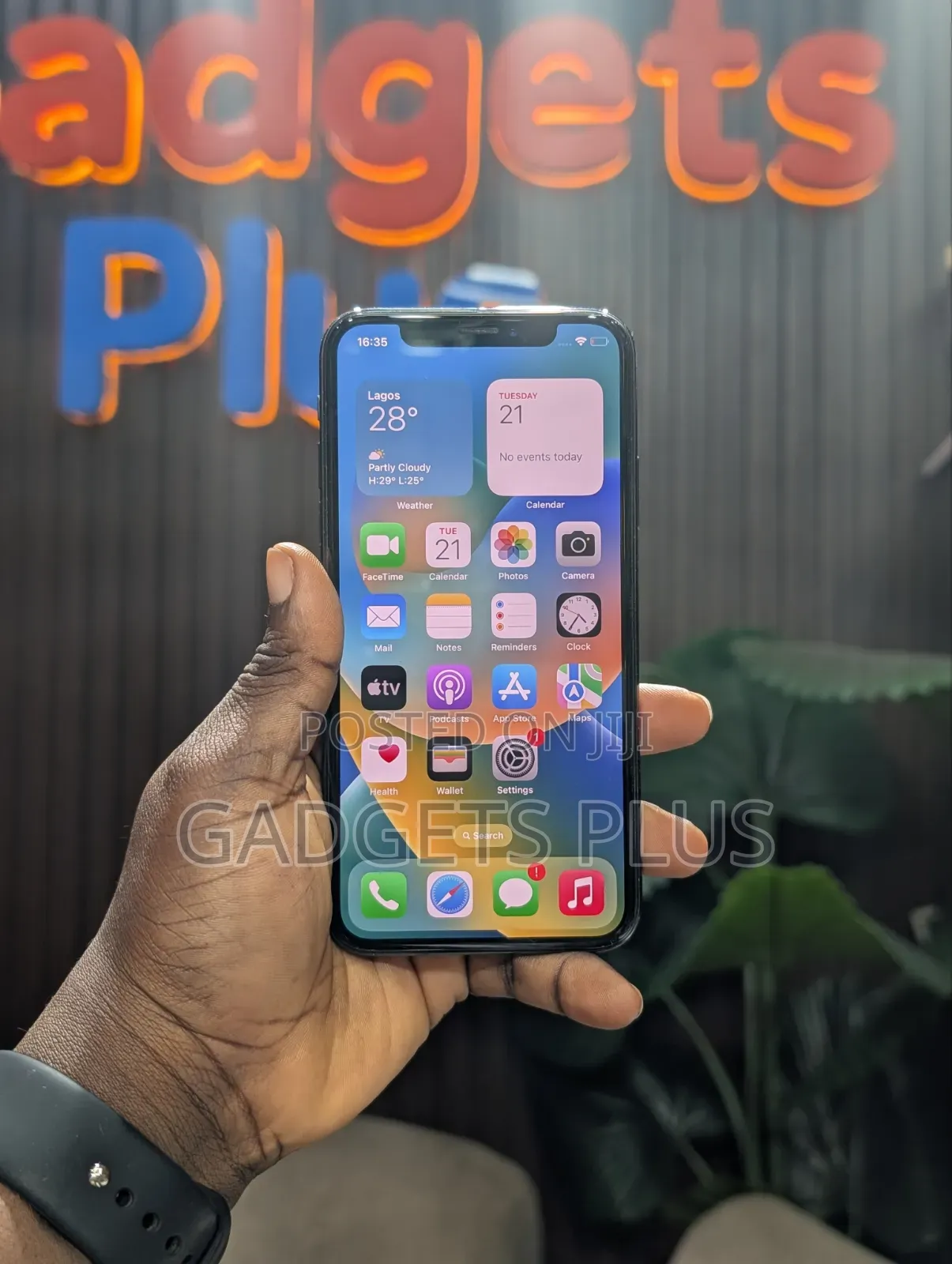Apple iPhone X 64 GB Black