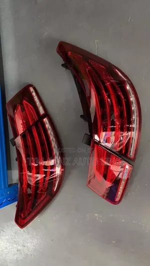 Real Light E350 013 W212 Org. Set