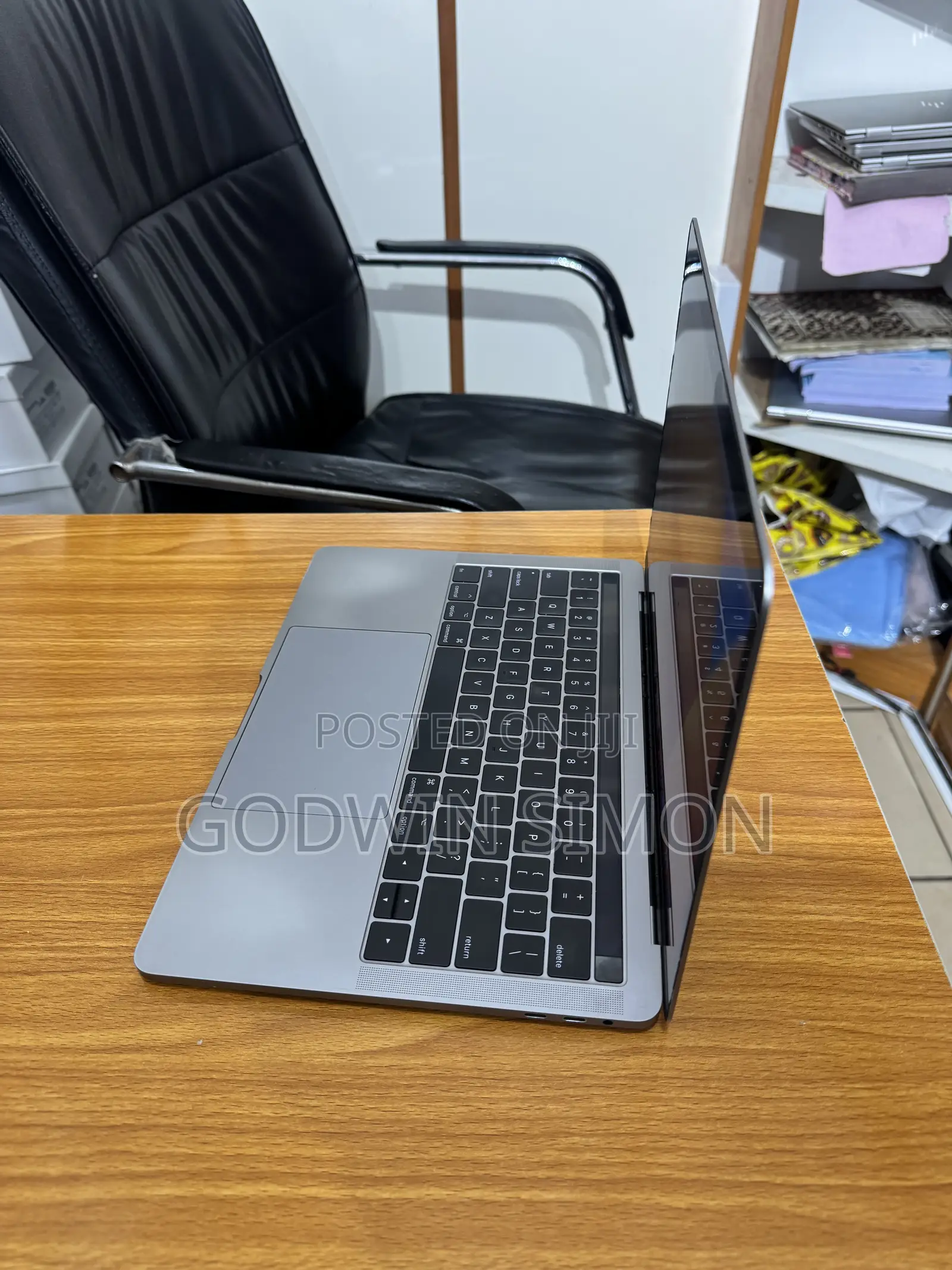 Laptop Apple MacBook Pro 2017 16GB Intel Core i5 SSD 256GB