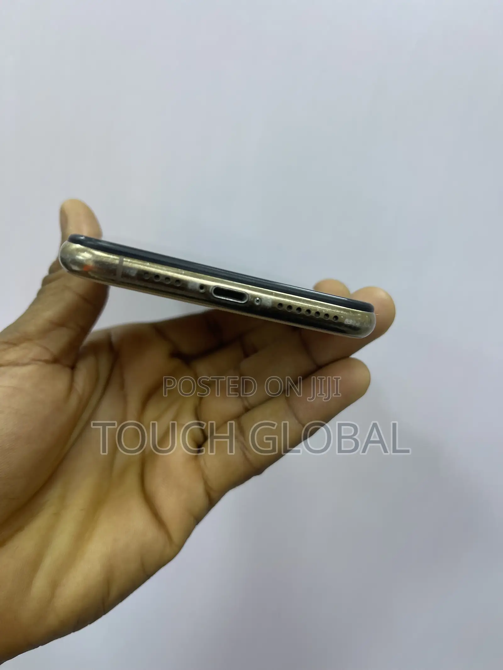Apple iPhone 11 Pro Max 64 GB Gold