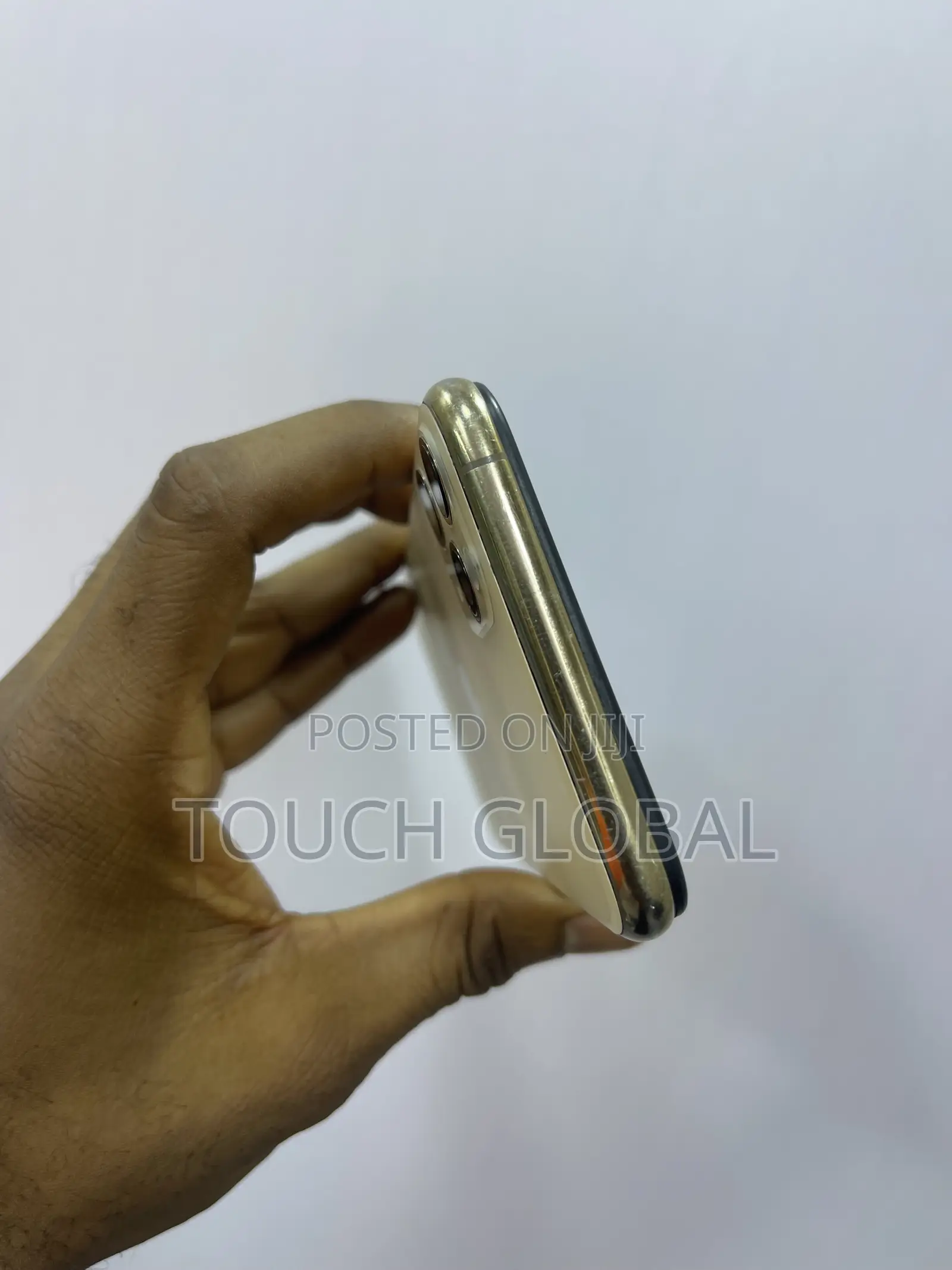 Apple iPhone 11 Pro Max 64 GB Gold