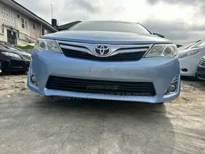 Toyota Camry LE 4dr Sedan (2.5L 4cyl 6A) 2012 Blue
