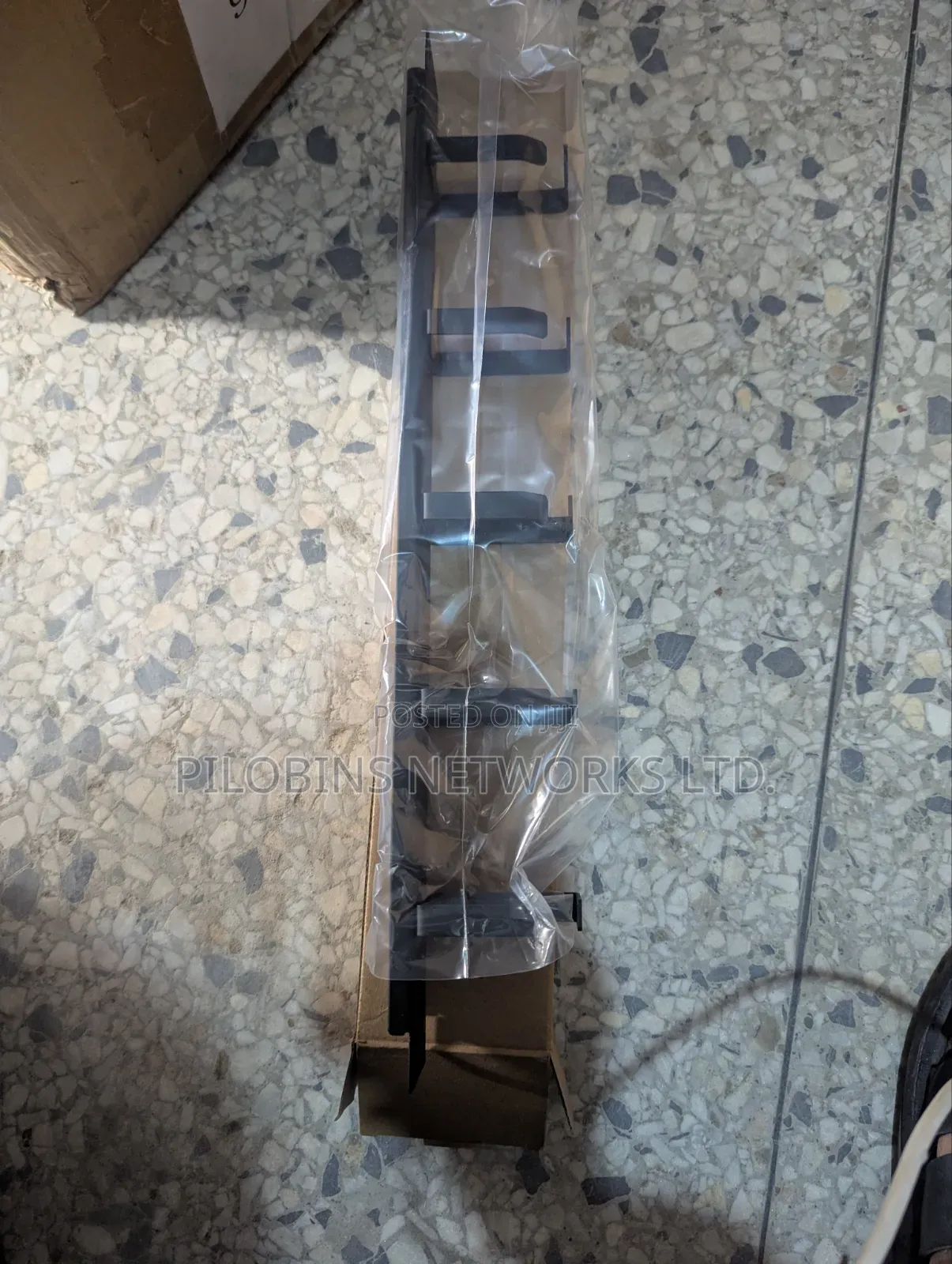 Special Single Cable Manager