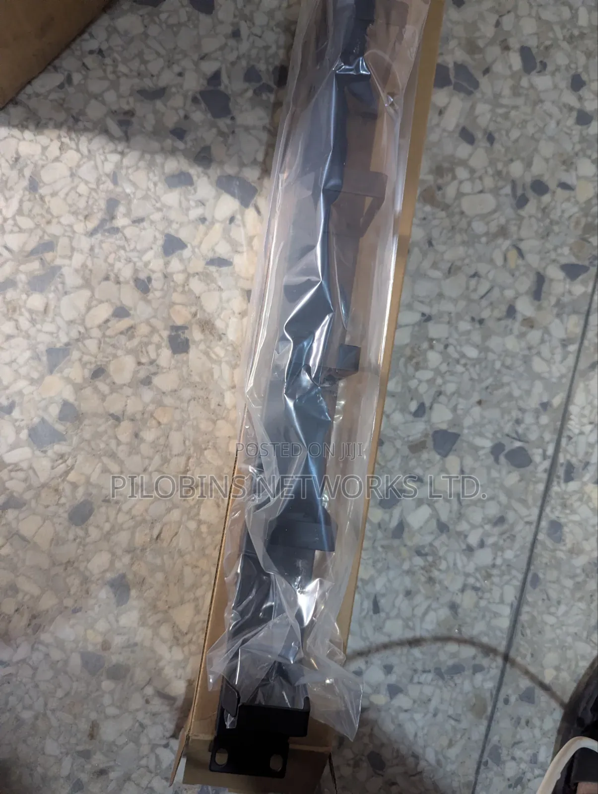 Special Single Cable Manager