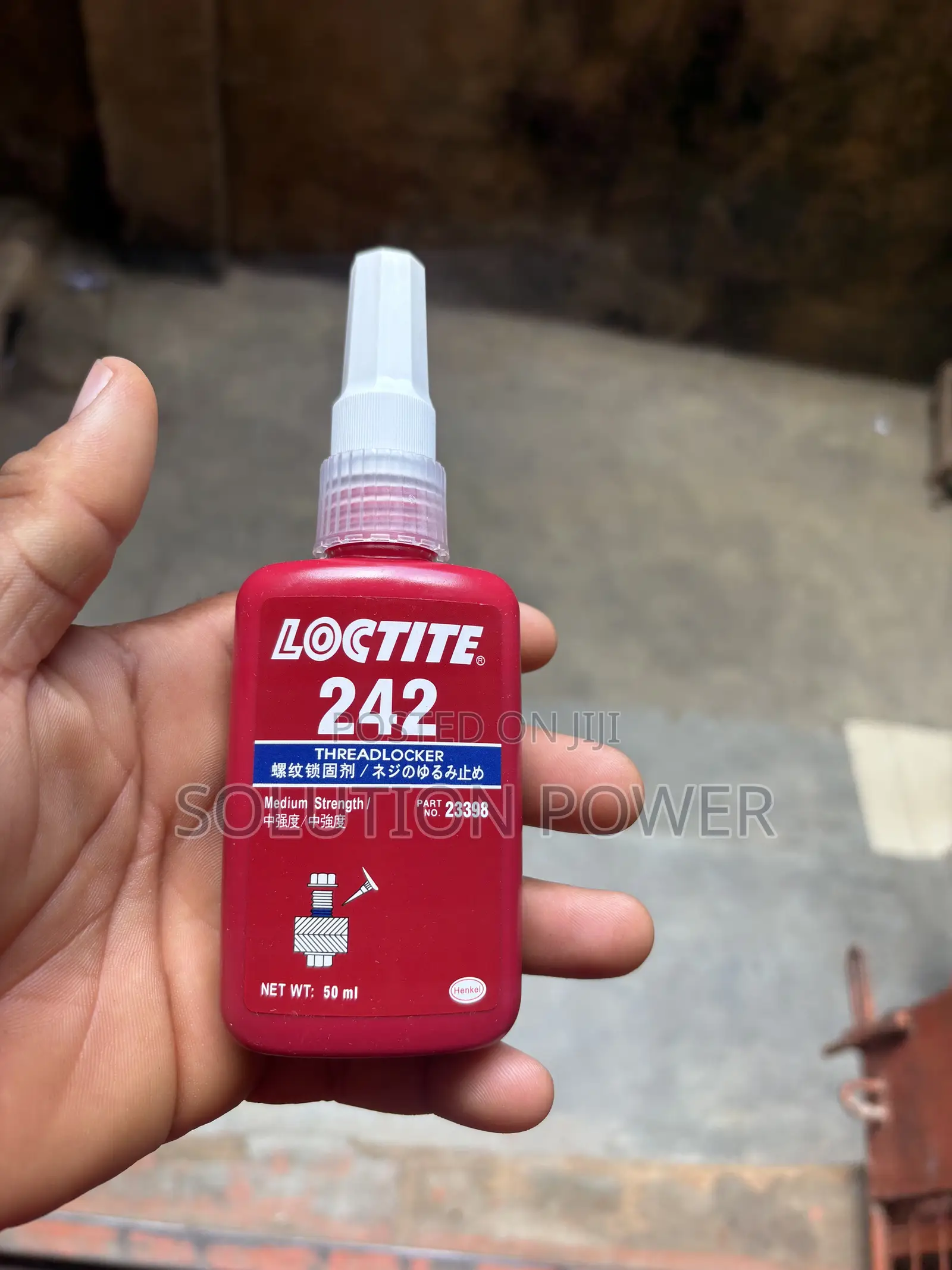 Loctite. 242