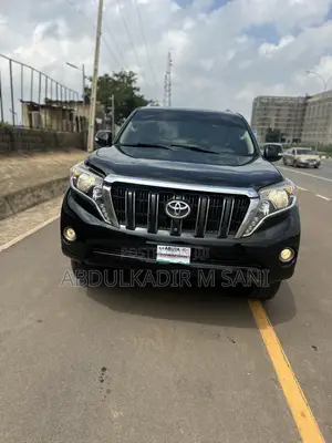 Toyota Land Cruiser Prado 2016 Black