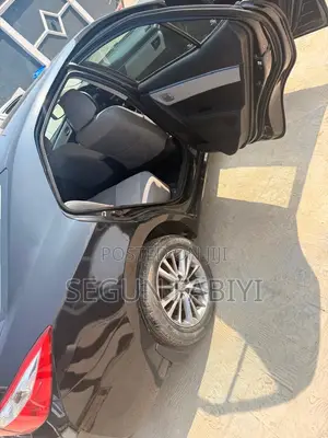 Toyota Corolla 2015 Black