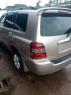 Toyota Highlander 2005 Silver