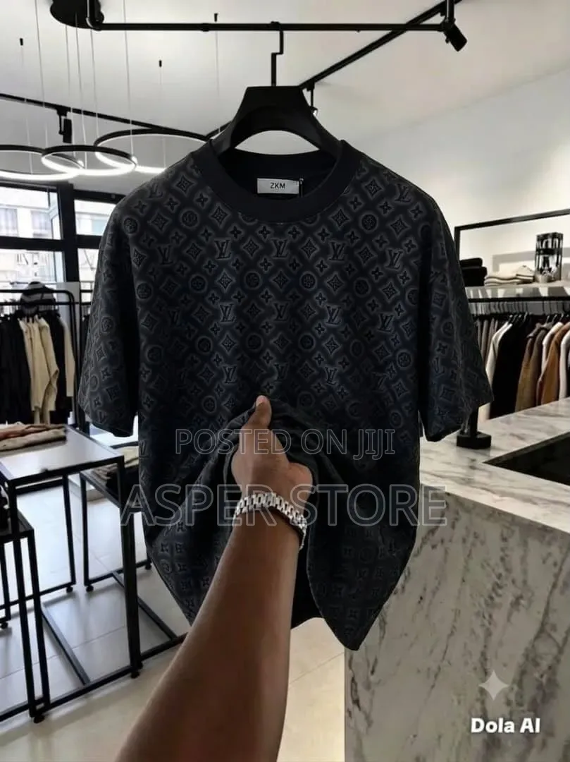New Designer LV Roundneck With Good Material