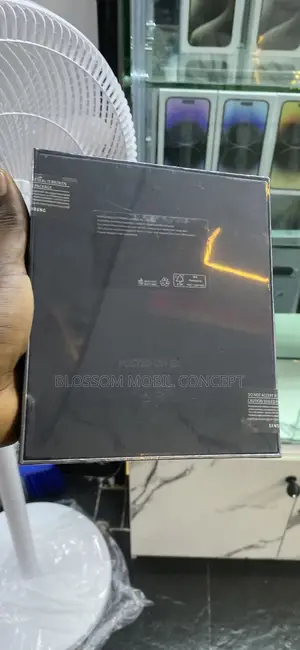 New Samsung Galaxy Z Fold4 256 GB Black