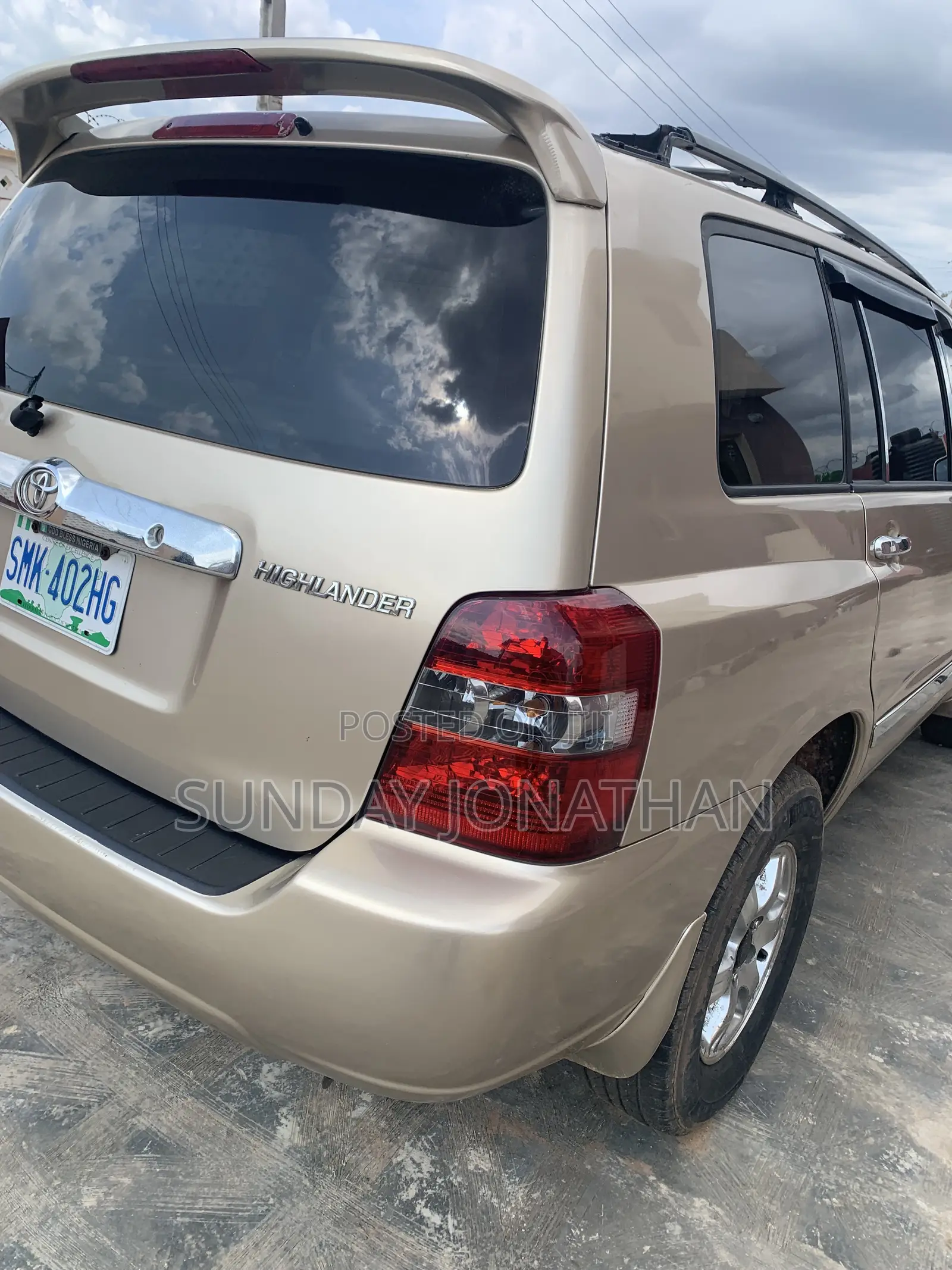 Toyota Highlander V6 2005 Gold